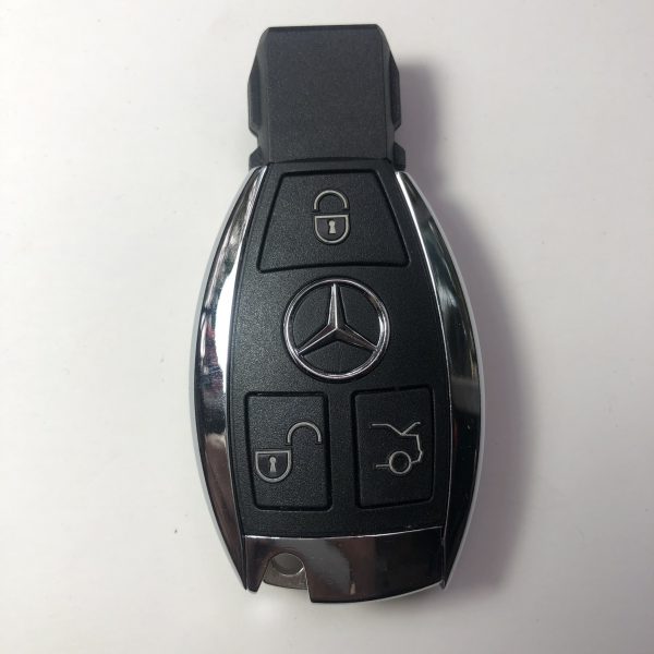 Làm Chìa Khóa Remote Mercedes CLA 200