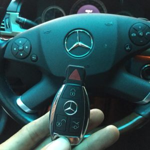 Chìa khóa remote Mercedes E Class E320