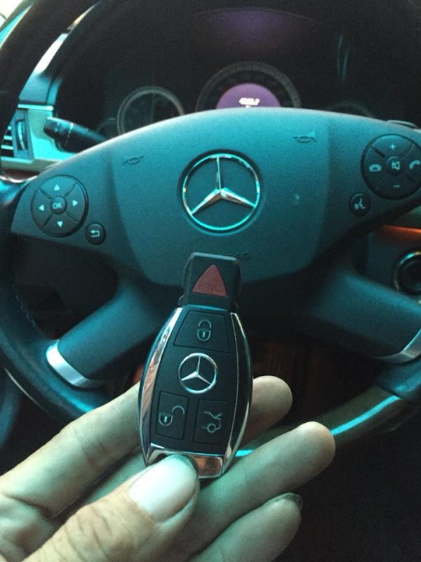 Chìa khóa remote Mercedes E Class E320