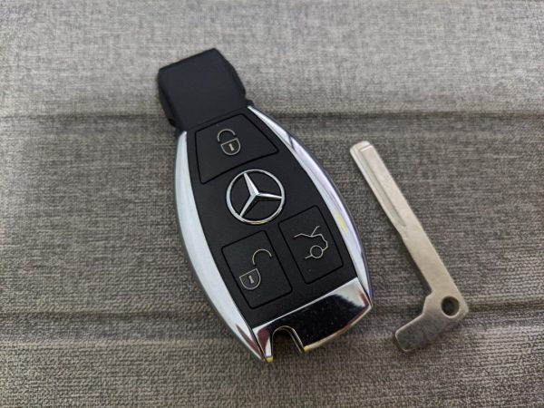 Chìa Khóa Remote Mercedes E270