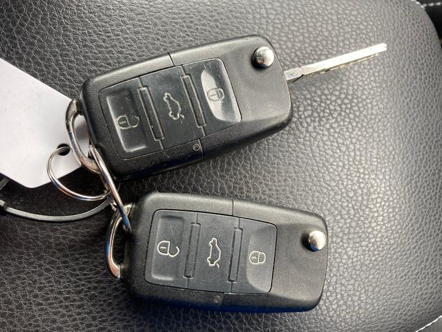 Chìa khóa remote Volkswagen Scirocco